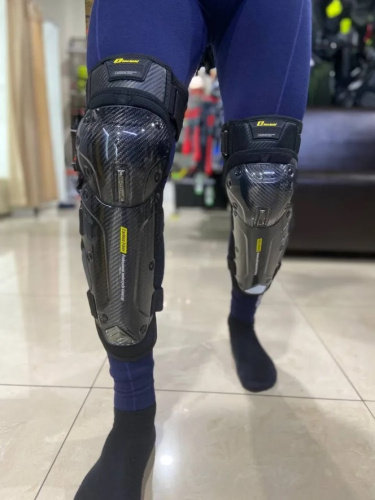 Ones Again Наколенники Carbon Fiber Force в Иркутске
